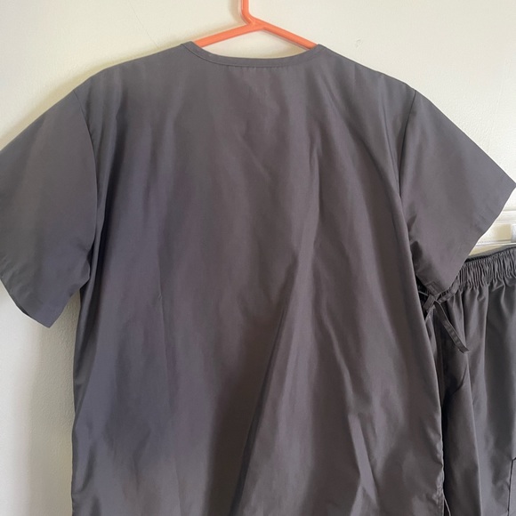 Dagacci scrubs - Picture 3 of 8